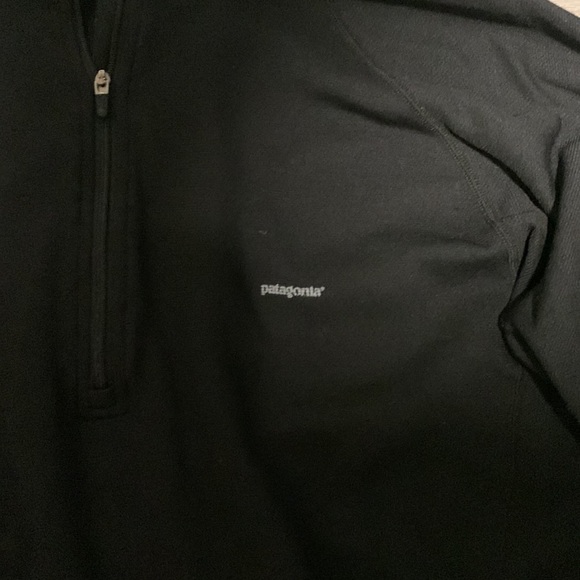 Patagonia Black Lightweight Thermal Quarterzip - Picture 2 of 2
